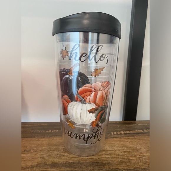 New free heart Hello Pumpkin Tumbler 22oz - Picture 2 of 2